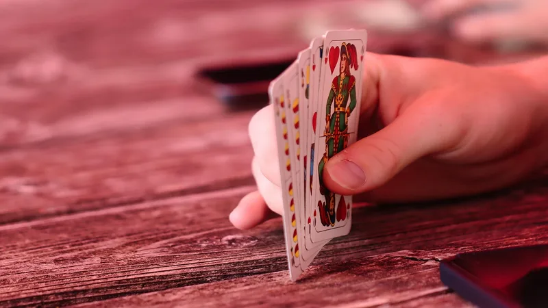 cách đăng ký cá độ Tiso - Casino Trực Tuyến Uy Tín | card game,  bavaria,  card player,  playing cards,  game